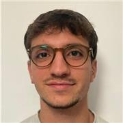 Estudiante de Aeroespacial, me defino como una persona educada , responsable y social, me gusta enseñar